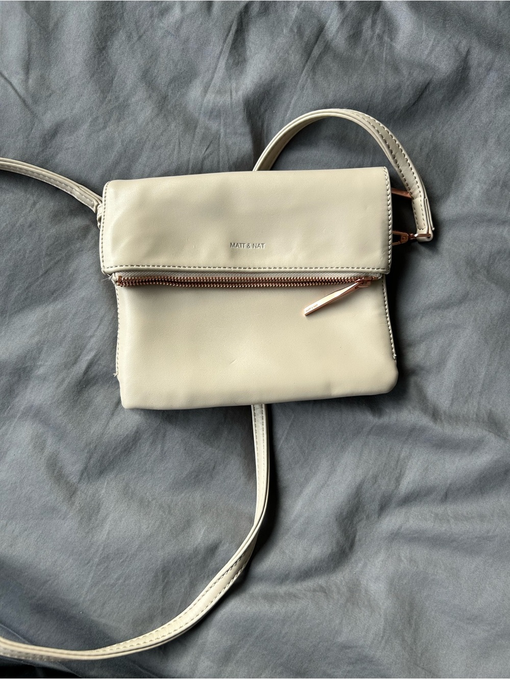 Matt & Nat Cream Crossbody Bag